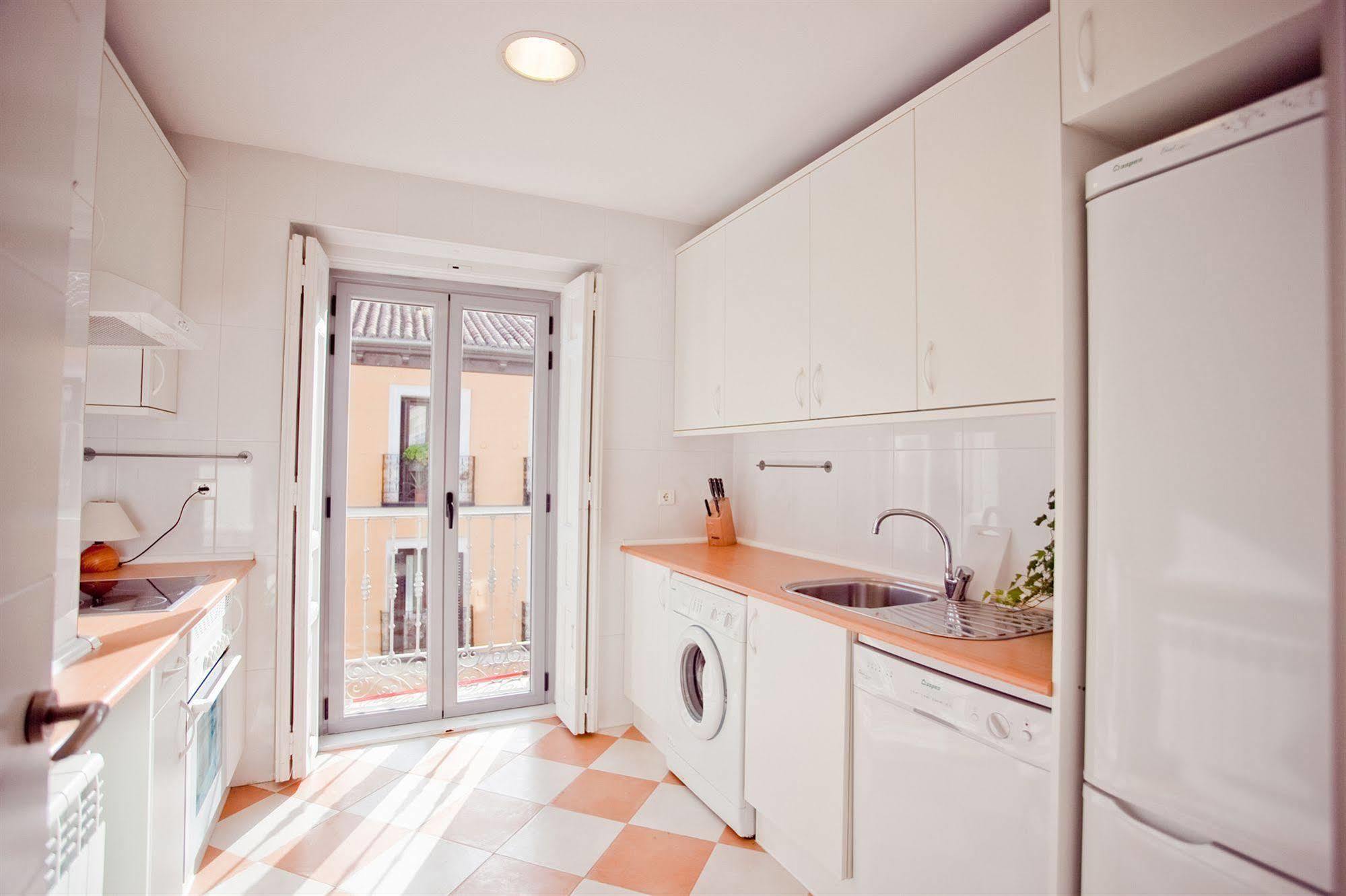 Apartment In The Centre Madrid Exterior photo